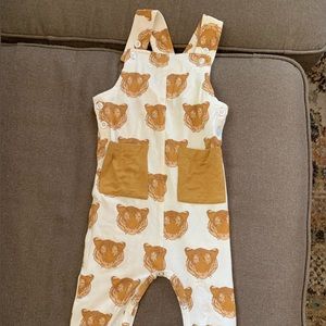 Kate Quinn bamboo Tiger head patch pocket overalls